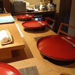 高辻 かもくら - 店内