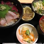 蔵よし - 海鮮丼