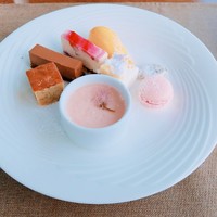 スミレオオサカ - 