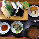 駒 - 料理写真:寿司ランチ