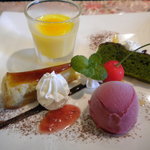 ビストロ ヴィノーブル - デザート盛り合わせ