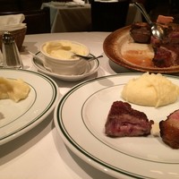 ウルフギャング・ステーキハウス 丸の内店 - 
