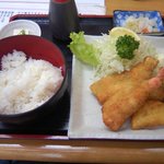 Shimizu Kou - ミックスフライ定食（790円）
