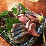 さば銀 - 鯖尽くし。今宵の鯖は萩産です。黒ムツ、鰤、蛍烏賊も加わってテンションが高まります(*￣∇￣)ノ