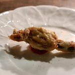 ファイ - 花ズッキーニのアンチョビ詰めフライ