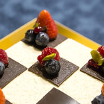 アンリ・シャルパンティエ - 料理写真: