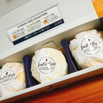 D'S Cheese - 左からスフレチーズケーキ、プレーンチーズケーキ、オレゴニアン