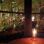 THE KAWABUN NAGOYA - デザートはバーラウンジへ移動。同行者が窓辺の席を所望