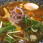 布施 細見商店 - 名物スパイシーカレーラーメン（￥800）