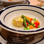 軽井沢ホテルそよかぜ - わんわんハンバーグ（わんこ用）小
      （小サイズを2つに分けてもらいました！）