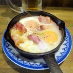 末広 - ベーコンエッグ（スキレットver.）