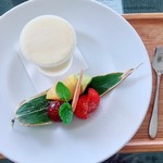 茶房　わらび野 - アイスクリーム