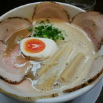 ラーメン家 みつ葉 - 