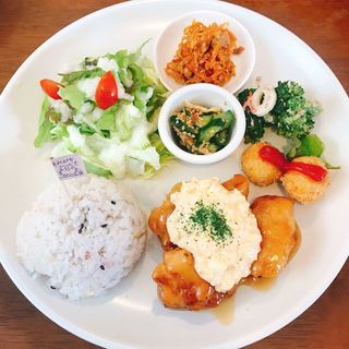 オシャレな空間 騎射場駅でランチに使えるお店 ランキング 食べログ オシャレな空間 騎射場駅でランチに使えるお店 ランキング 食べログ
