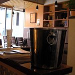 Ａのテーブル - 店内２