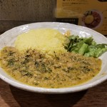 SPICY CURRY 魯珈 - アジョワン薫る！アサリ出汁キーマカレー
