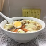 中華麺店 喜楽 - 塩の部
                                五目ワンタン麺