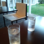 ショコラティエ マサール - 水と店内　【　２０１１年７月　】34