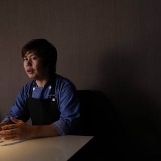 "Chef Naotoshi Fukasaku" delivers original French cuisine