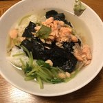 鳥げん - 鮭茶漬け。
      シメに最高。