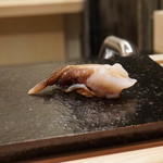 鮨 なんば - 鳥貝　　　　36℃/16℃