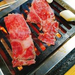 スタミナ苑 - ロースを頂きます