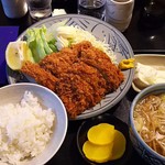 亀鶴庵 - 日本一ヒレカツ定食