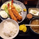 亀鶴庵 - 日本一エビフライ定食