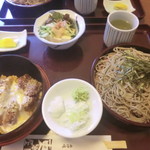 東京屋 - ミニカツ丼とミニざる蕎麦セット