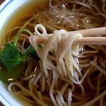 まん作 - 『冷やかけ』なので、蕎麦が最後までコシを楽しめます♡