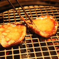 Yakiniku BarBies - 極生タン塩