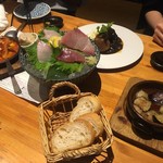 湘南の魚とワインの店 ヒラツカ - 食べ散らかしていて、すみません！