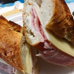 ブーランジェリー パティスリー トレトゥール アダチ - 