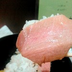 大衆酒場 まるちゃん - マグロ丼にして食べました