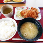 華さん食堂 行橋店