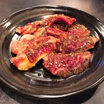 炭火焼肉　彩 - ハラミ(税抜800円)