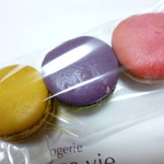 ピエール・エルメ・パリ - マカロン3種類