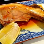 旬菜・旬魚 なかむら - ブリ照