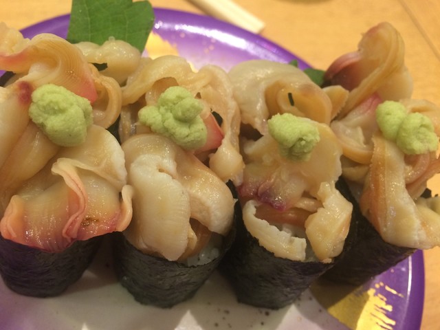 カジュアルに地元の白身魚を食べ比べ出来る函館回転寿司店 : まるかつ水産 柏木店