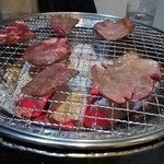 炭火焼肉 HACHI - 