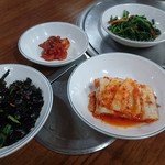 전주중앙회관  명동본점 - キムチお代わり自由