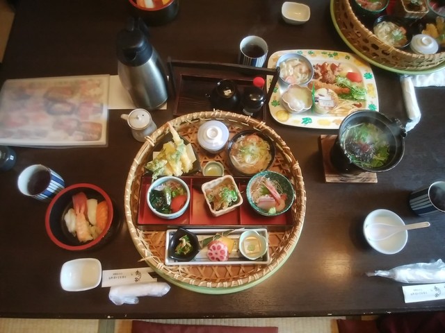 まるい家 飛騨高山本店 高山 魚介料理 海鮮料理 食べログ まるい家 飛騨高山本店 高山 魚介料理 海鮮料理 食べログ