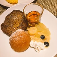Lounge & Dining G - 