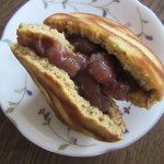 Kogetsuan Houtoku - 中の餡子も「とら豆」を使用