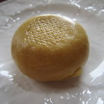 紀の国屋 - くろくろ饅頭