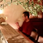 ファイ - カウンター席で♪