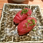 恵比寿横丁 肉寿司 - 