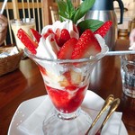 風香 - いちごパフェ