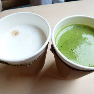 カフェ・スゥ・ル・スリジエ_0