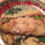 マ プール - チーズのタルティーヌ　コンテチーズほか3種類混ぜてあるそうです